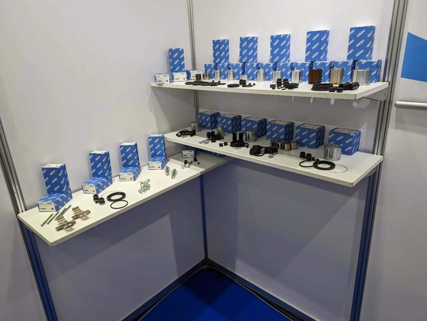 booth3.jpg